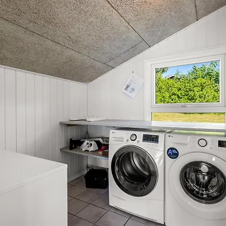 Fria - 200m From The Sea By Interhome Ebeltoft